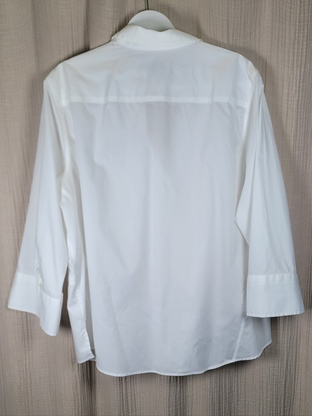 Classic White Button-Front Blouse - 3/4 Sleeve - Picture 11 of 15